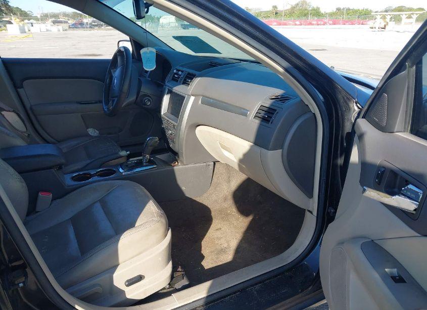 Photo 5 of 2010 Ford Fusion HYBRID (VIN 3FADP0L36AR104647)