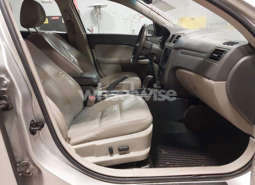 Photo 5 of 2012 Ford Fusion HYBRID (VIN 3FADP0L36CR221826)