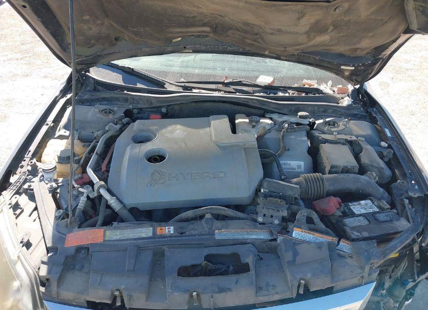 Photo 10 of 2012 Ford Fusion HYBRID (VIN 3FADP0L36CR269469)