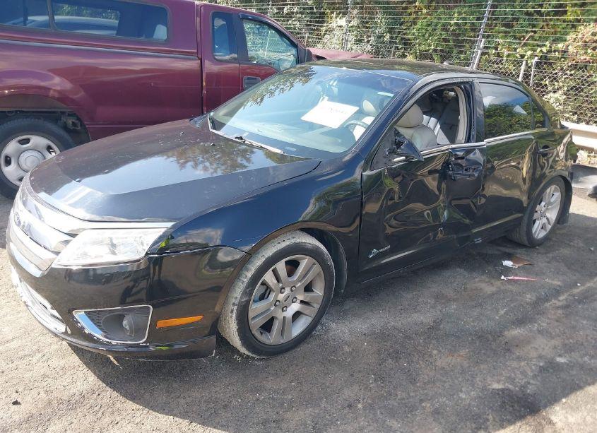 Photo 2 of 2010 Ford Fusion HYBRID (VIN 3FADP0L37AR161374)