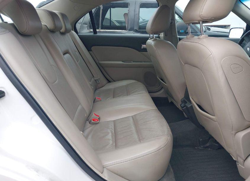 Photo 8 of 2010 Ford Fusion HYBRID (VIN 3FADP0L37AR182323)