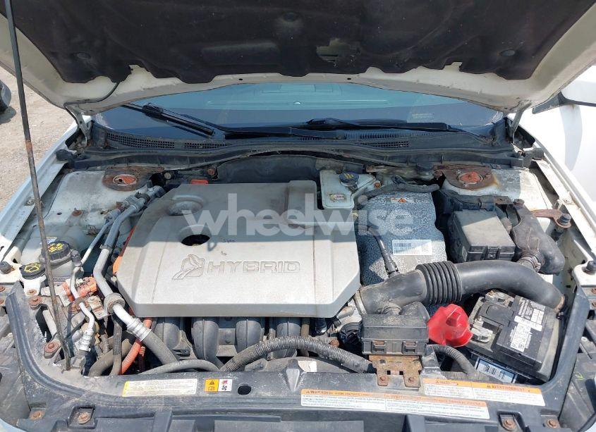 Photo 10 of 2010 Ford Fusion HYBRID (VIN 3FADP0L37AR283930)