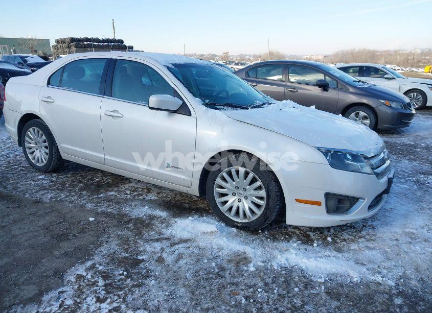 2011 Ford Fusion HYBRID (VIN 3FADP0L37BR124066) main photo