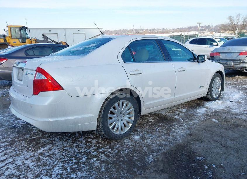 Photo 4 of 2011 Ford Fusion HYBRID (VIN 3FADP0L37BR124066)