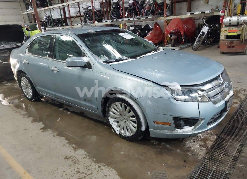 2011 Ford Fusion HYBRID (VIN 3FADP0L37BR129588) main photo