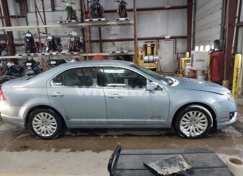 Photo 13 of 2011 Ford Fusion HYBRID (VIN 3FADP0L37BR129588)