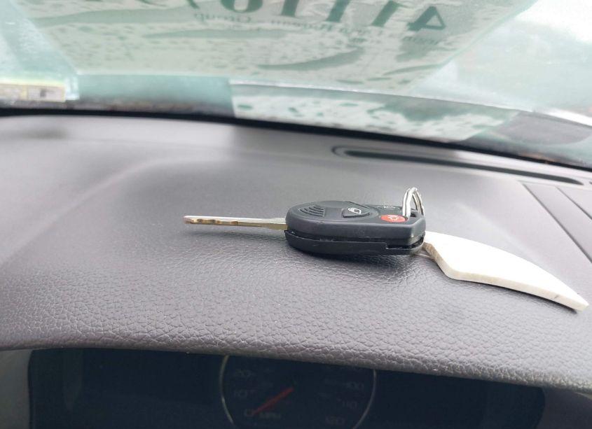 Photo 11 of 2011 Ford Fusion HYBRID (VIN 3FADP0L37BR164647)