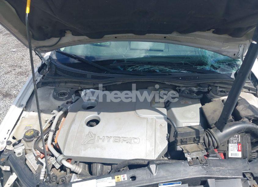 Photo 10 of 2011 Ford Fusion HYBRID (VIN 3FADP0L37BR264635)