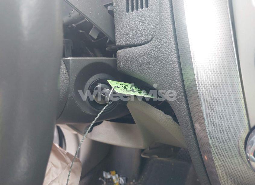 Photo 11 of 2011 Ford Fusion HYBRID (VIN 3FADP0L37BR264635)