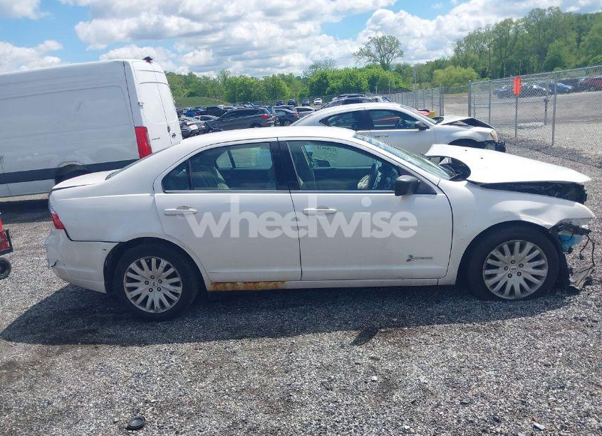 Photo 14 of 2011 Ford Fusion HYBRID (VIN 3FADP0L37BR264635)