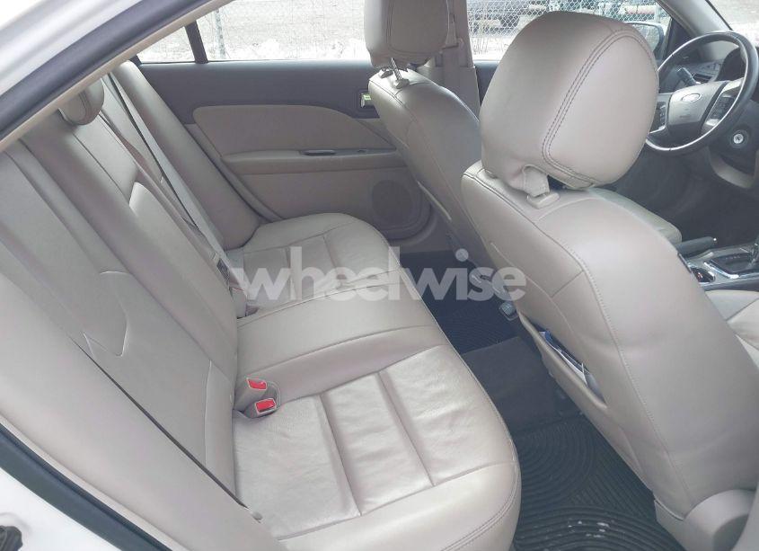 Photo 8 of 2012 Ford Fusion HYBRID (VIN 3FADP0L37CR253006)