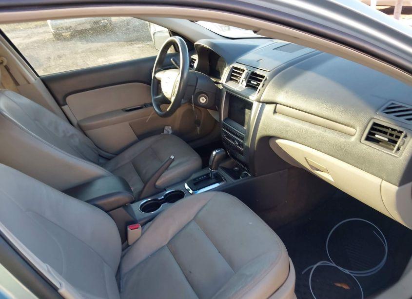 Photo 5 of 2010 Ford Fusion HYBRID (VIN 3FADP0L38AR228032)