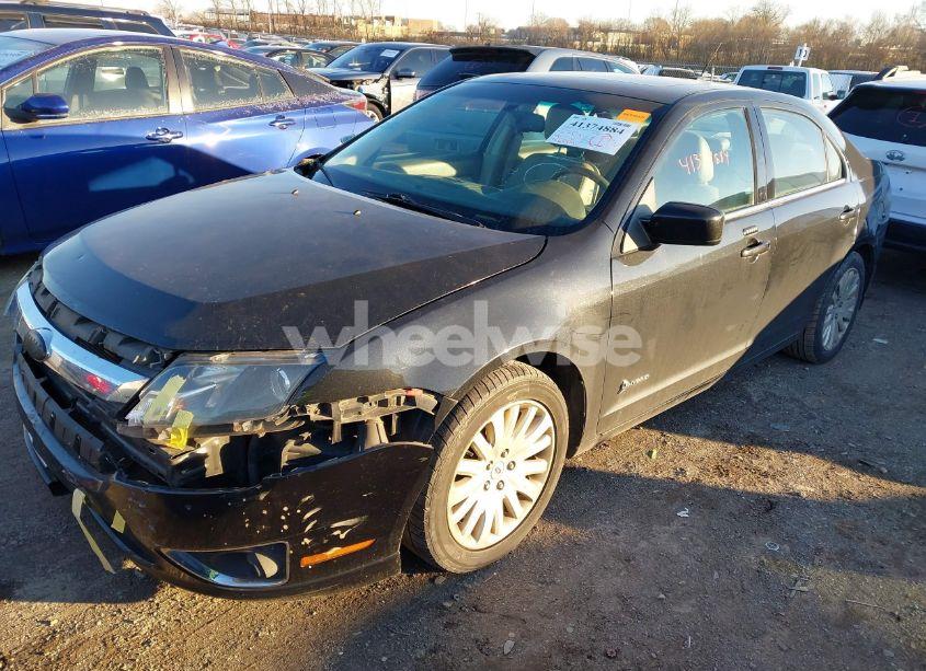 Photo 2 of 2010 Ford Fusion HYBRID (VIN 3FADP0L38AR392669)