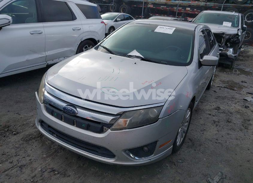 Photo 2 of 2010 Ford Fusion HYBRID (VIN 3FADP0L39AR140994)