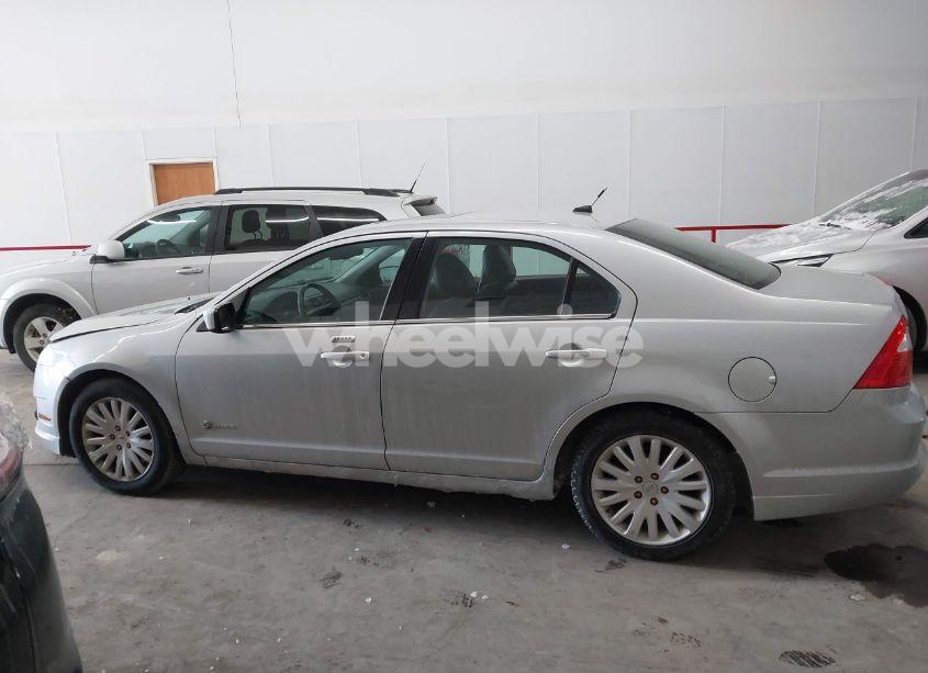 Photo 14 of 2010 Ford Fusion HYBRID (VIN 3FADP0L39AR146567)