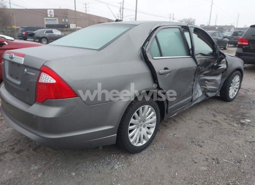 Photo 4 of 2010 Ford Fusion HYBRID (VIN 3FADP0L39AR171582)