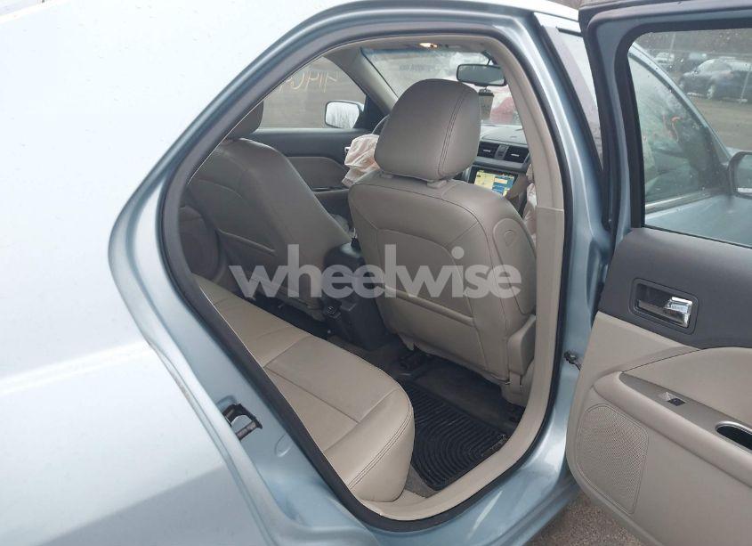Photo 8 of 2010 Ford Fusion HYBRID (VIN 3FADP0L39AR276574)