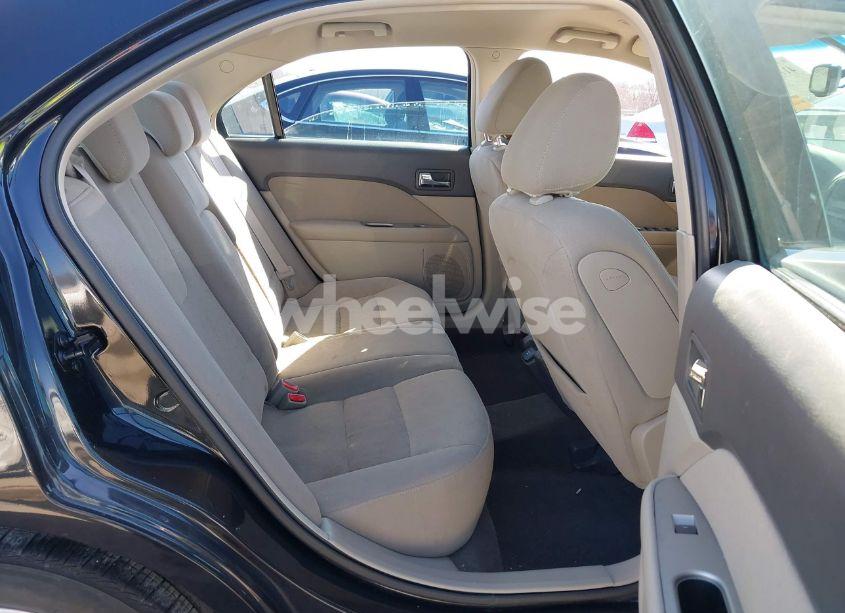 Photo 8 of 2010 Ford Fusion HYBRID (VIN 3FADP0L39AR396746)