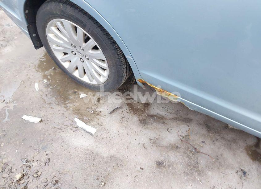 Photo 6 of 2010 Ford Fusion HYBRID (VIN 3FADP0L39AR401508)