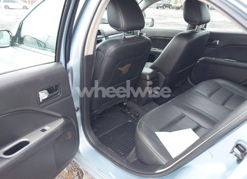 Photo 8 of 2010 Ford Fusion HYBRID (VIN 3FADP0L39AR401508)