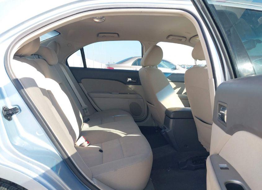 Photo 8 of 2011 Ford Fusion HYBRID (VIN 3FADP0L39BR116678)