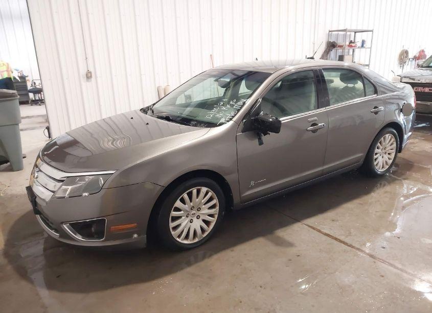 Photo 2 of 2011 Ford Fusion HYBRID (VIN 3FADP0L39BR167999)