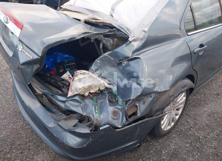 Photo 6 of 2011 Ford Fusion HYBRID (VIN 3FADP0L39BR264412)