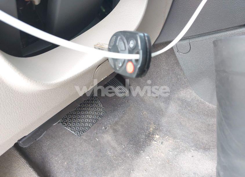 Photo 11 of 2012 Ford Fusion HYBRID (VIN 3FADP0L39CR216555)