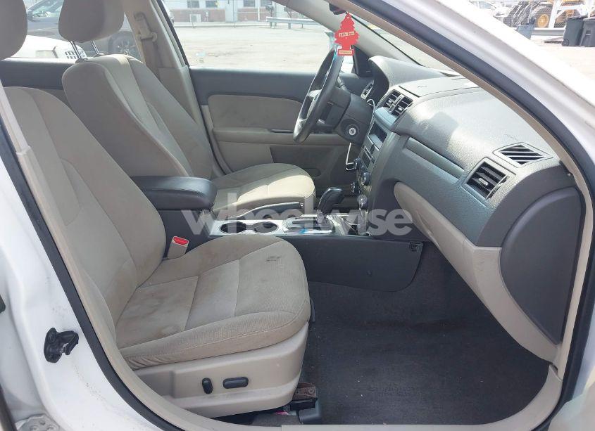 Photo 5 of 2012 Ford Fusion HYBRID (VIN 3FADP0L39CR216555)