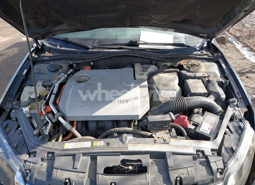 Photo 10 of 2010 Ford Fusion HYBRID (VIN 3FADP0L3XAR112296)