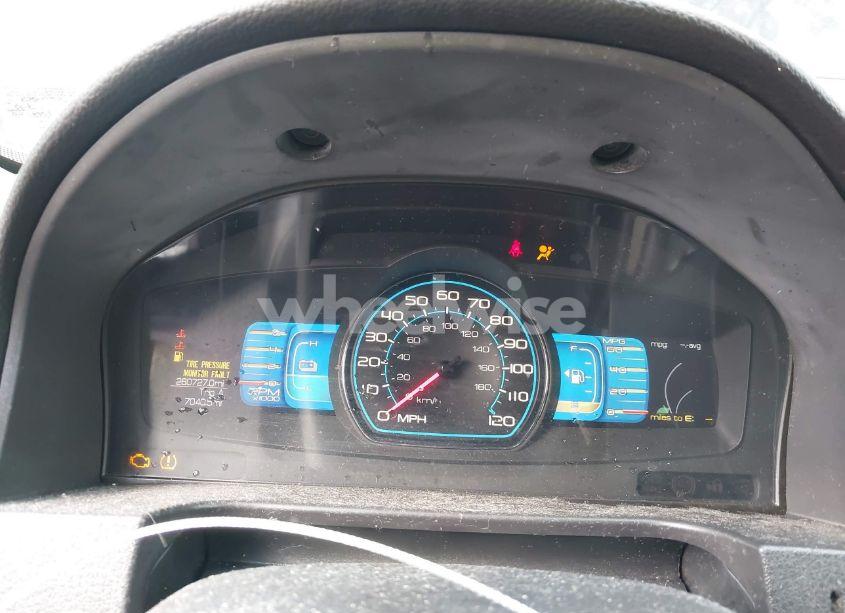 Photo 7 of 2010 Ford Fusion HYBRID (VIN 3FADP0L3XAR256740)