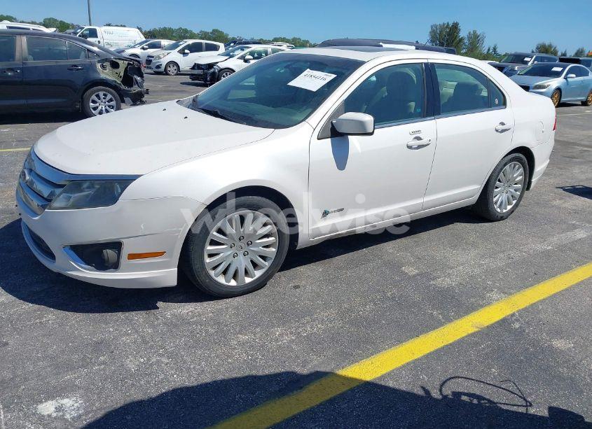 Photo 2 of 2010 Ford Fusion HYBRID (VIN 3FADP0L3XAR354618)