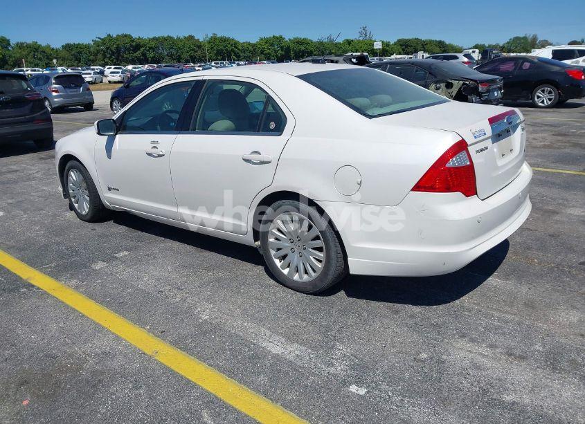 Photo 3 of 2010 Ford Fusion HYBRID (VIN 3FADP0L3XAR354618)