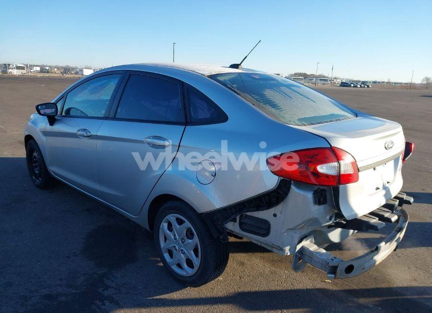 Photo 3 of 2013 Ford Fiesta S (VIN 3FADP4AJ0DM220663)