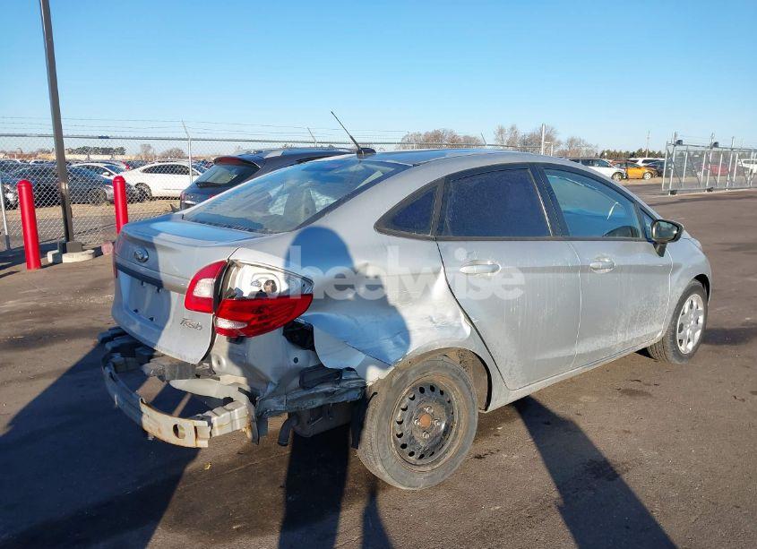 Photo 4 of 2013 Ford Fiesta S (VIN 3FADP4AJ0DM220663)