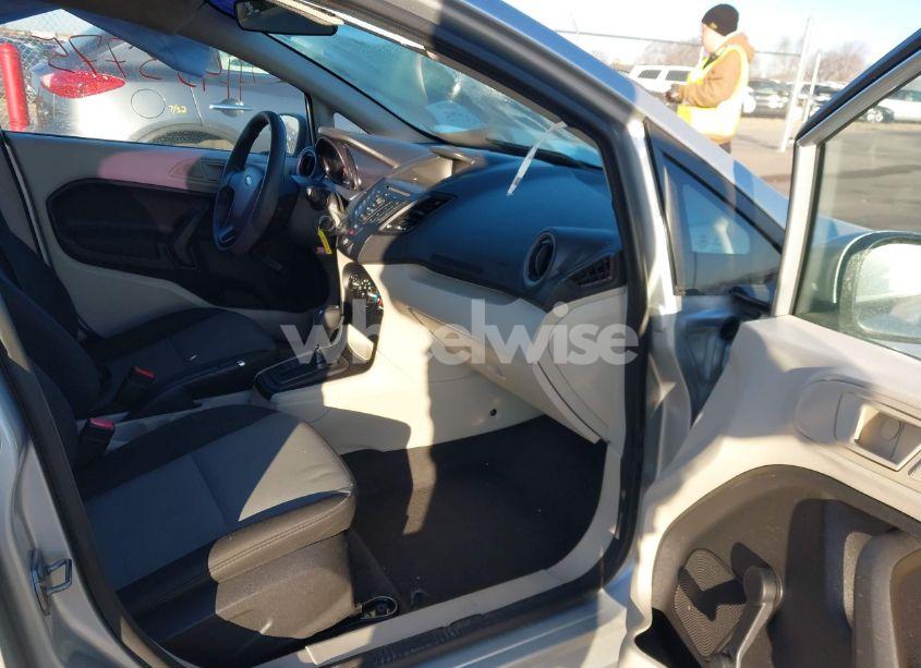 Photo 5 of 2013 Ford Fiesta S (VIN 3FADP4AJ0DM220663)