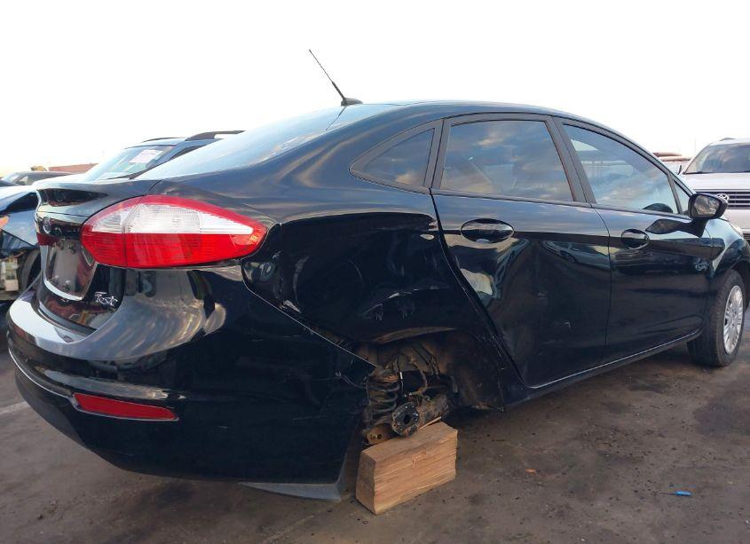 Photo 6 of 2016 Ford Fiesta S (VIN 3FADP4AJ0GM150022)