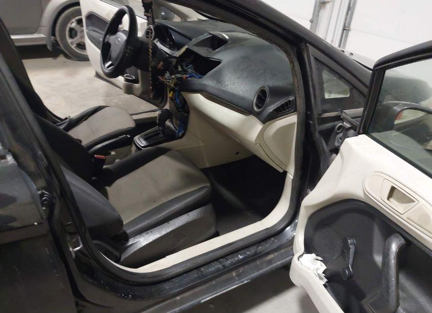 Photo 5 of 2011 Ford Fiesta S (VIN 3FADP4AJ1BM223780)