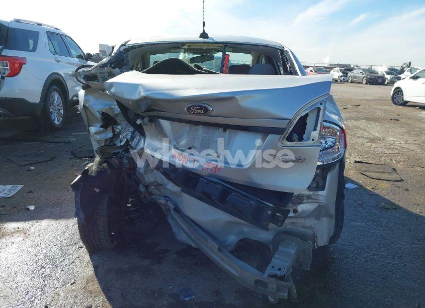 Photo 15 of 2012 Ford Fiesta S (VIN 3FADP4AJ1CM187106)