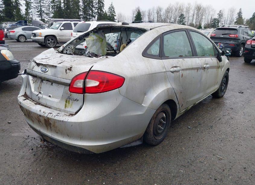 Photo 4 of 2011 Ford Fiesta S (VIN 3FADP4AJ2BM193589)