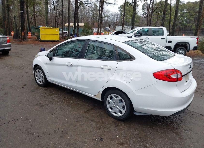 Photo 3 of 2013 Ford Fiesta S (VIN 3FADP4AJ2DM175385)