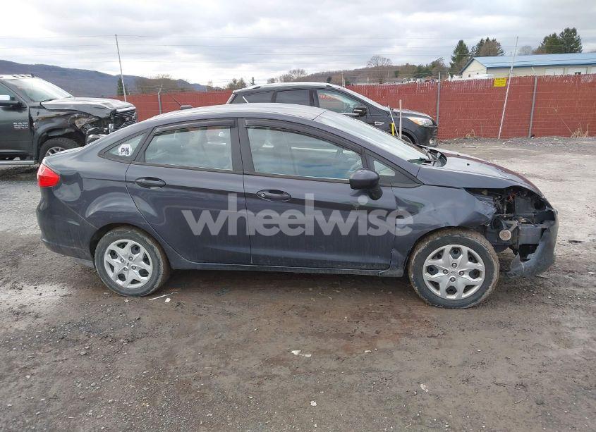Photo 13 of 2013 Ford Fiesta S (VIN 3FADP4AJ2DM175886)