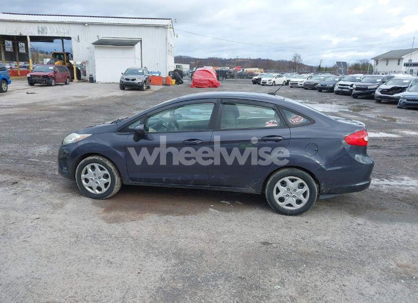Photo 14 of 2013 Ford Fiesta S (VIN 3FADP4AJ2DM175886)