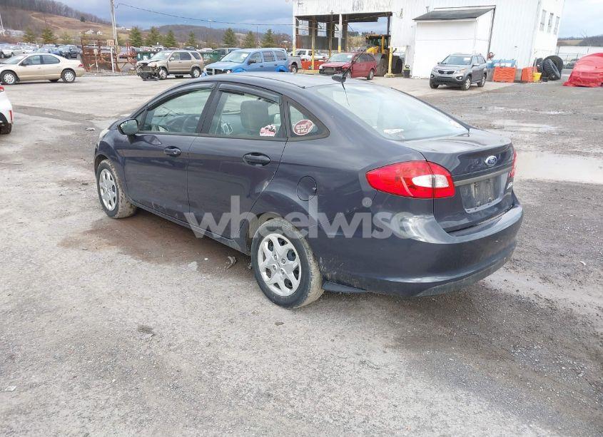 Photo 3 of 2013 Ford Fiesta S (VIN 3FADP4AJ2DM175886)