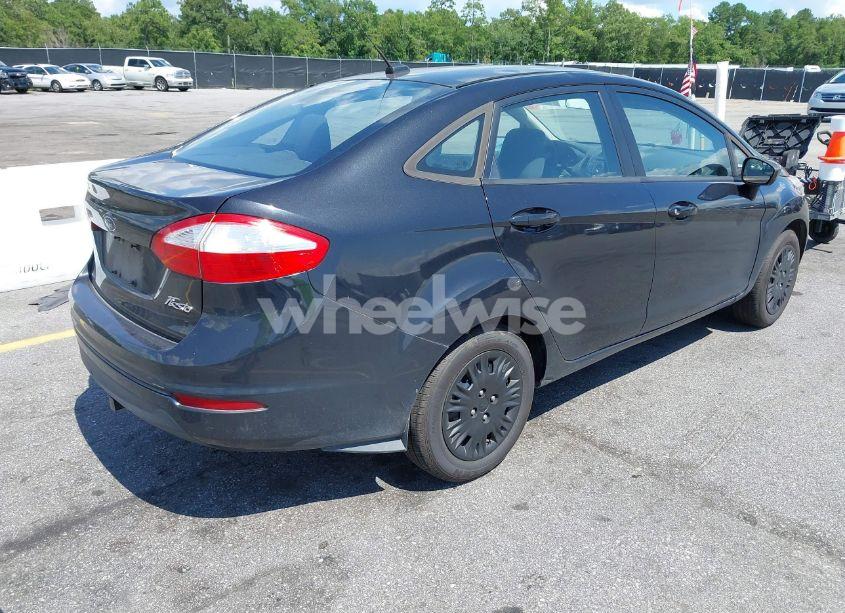 Photo 4 of 2014 Ford Fiesta S (VIN 3FADP4AJ2EM102020)