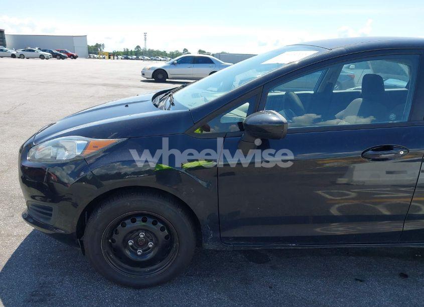 Photo 6 of 2014 Ford Fiesta S (VIN 3FADP4AJ2EM102020)