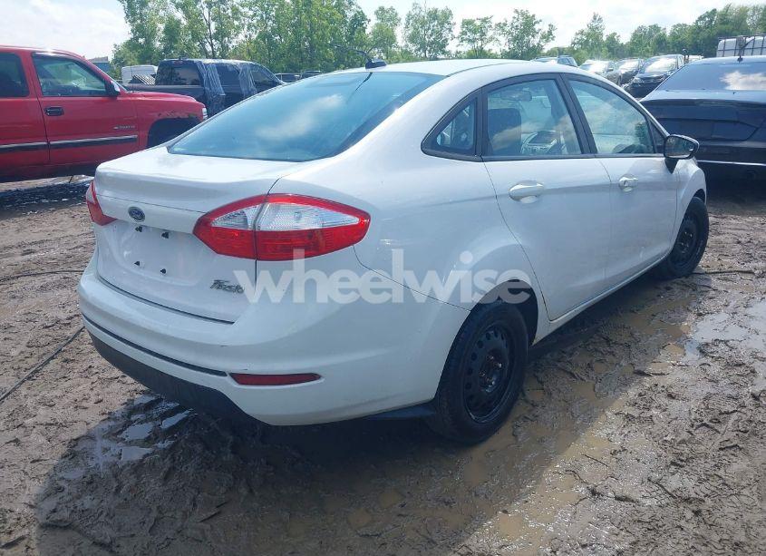 Photo 4 of 2015 Ford Fiesta S (VIN 3FADP4AJ2FM150621)