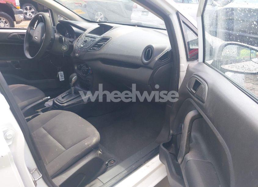 Photo 5 of 2015 Ford Fiesta S (VIN 3FADP4AJ2FM150621)