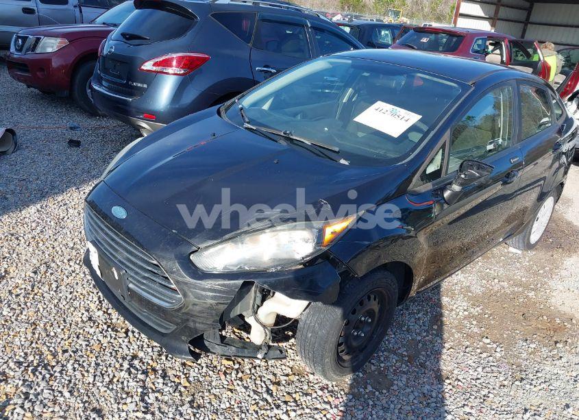 Photo 6 of 2015 Ford Fiesta S (VIN 3FADP4AJ2FM178502)