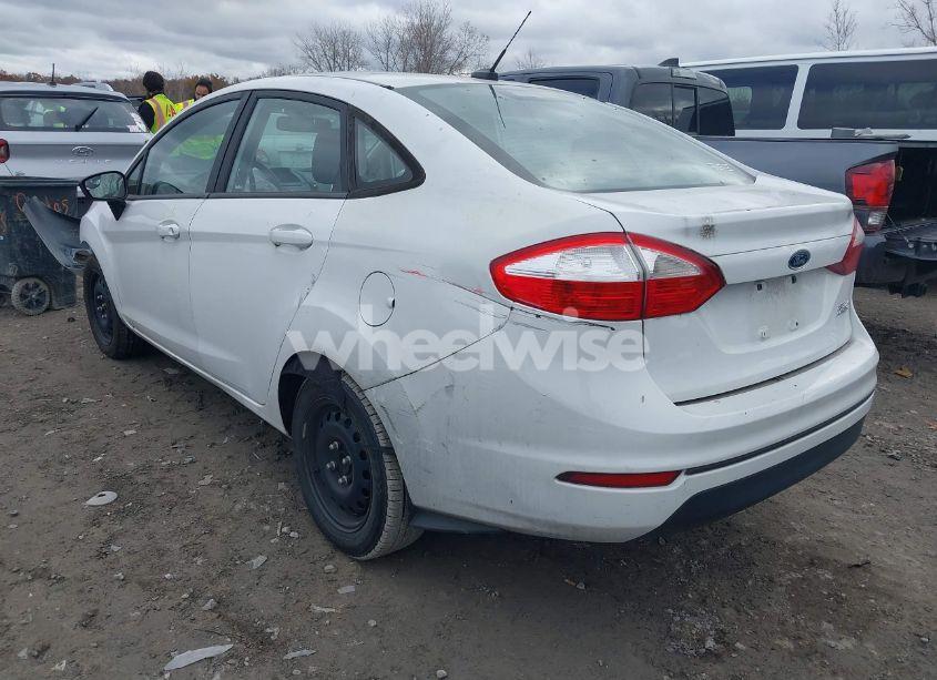 Photo 3 of 2016 Ford Fiesta S (VIN 3FADP4AJ2GM156100)